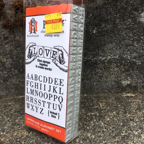 Rubber stamps crafting capital letter alphabet - Picture 3 of 6